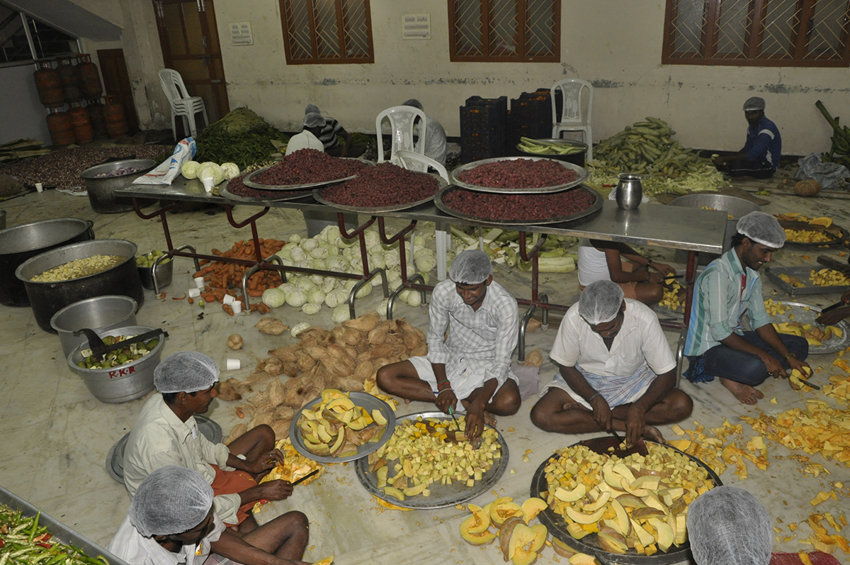 TIRUVANNAMALAI DEEPAM ANNADHANAM